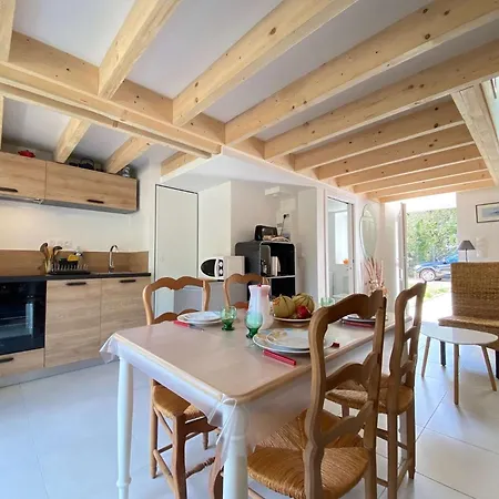 Maison 2 Pièces - Secteur Calme Et Verdoyant - - Lb900-008 Appartement *